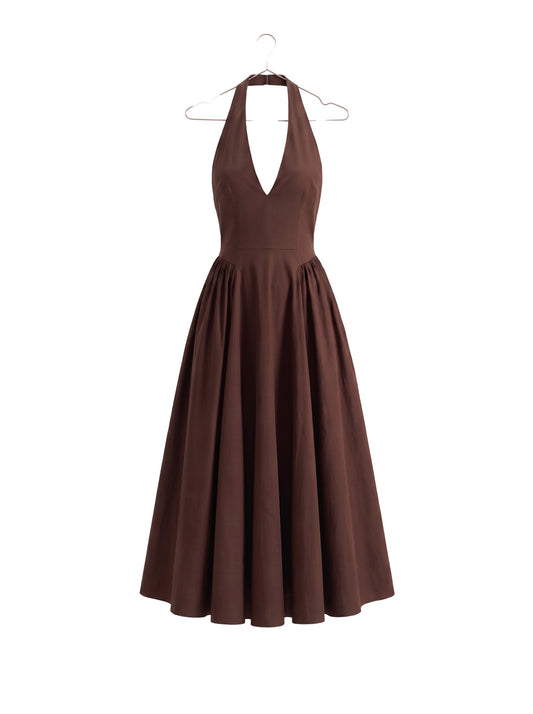 Robe Èze marron fond blanc